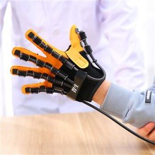 Luvas para pacientes com AVC