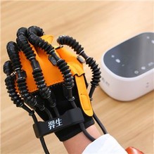 Equipamento de fisioterapia estimulador muscular para paciente com acidente vascular cerebral
